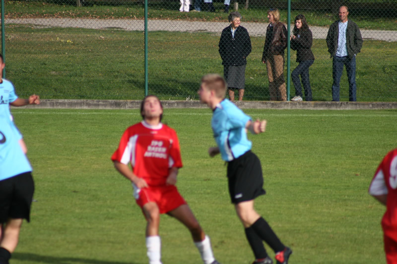 gal/08. Spieltag- SV Reischach-Rasen/2006-10-24 - SVR gg. Rasen-Antholz 096.jpg